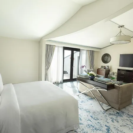 Hotel Four Seasons At The Bosphorus 5*