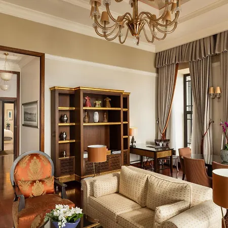 Four Seasons At The Bosphorus Hotel 5*