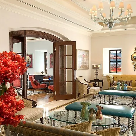 Four Seasons At The Bosphorus Hotel Istanboel