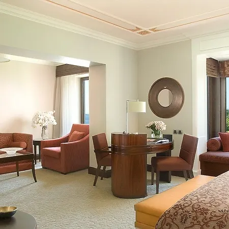 Four Seasons At The Bosphorus Istanboel