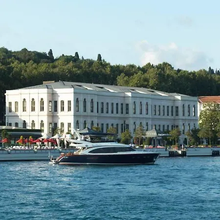 Four Seasons At The Bosphorus Hotel Istanboel