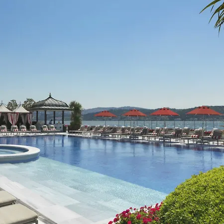 Four Seasons At The Bosphorus Hotel Istanboel