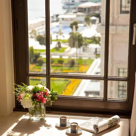 Four Seasons At The Bosphorus מלון