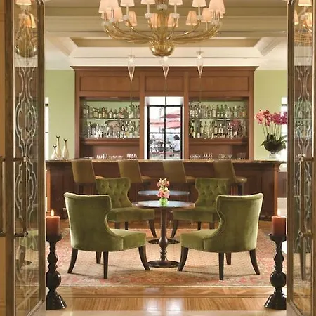 מלון Four Seasons At The Bosphorus