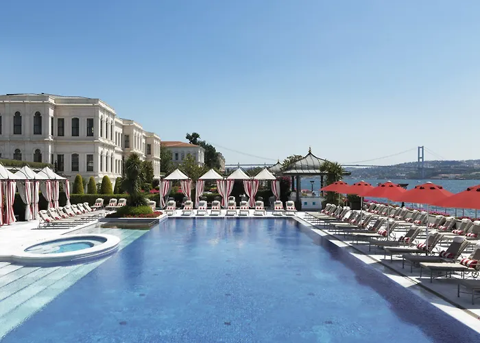 Hotel Four Seasons At The Bosphorus 5*