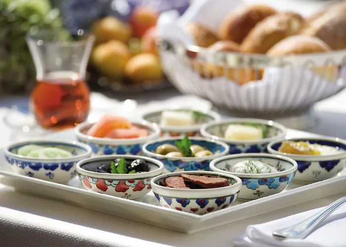 Four Seasons At The Bosphorus 5* Стамбул