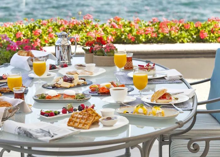 Four Seasons At The Bosphorus Hotel 5*