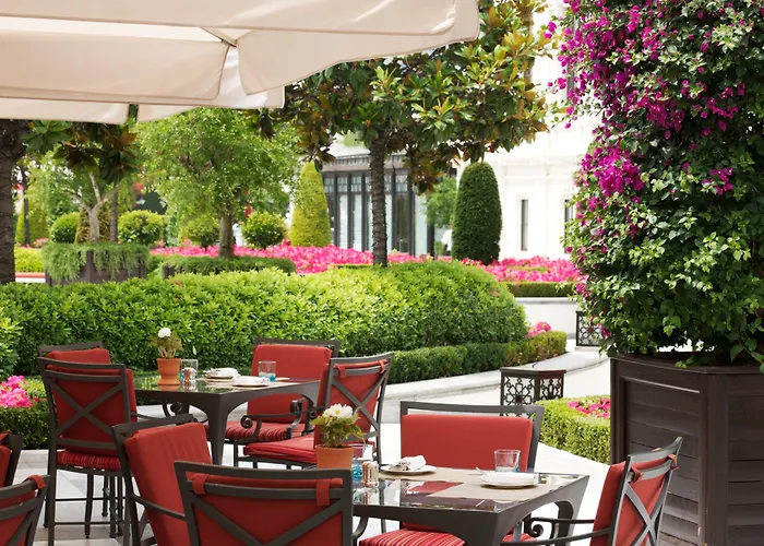 Four Seasons At The Bosphorus Hotel Istanbul