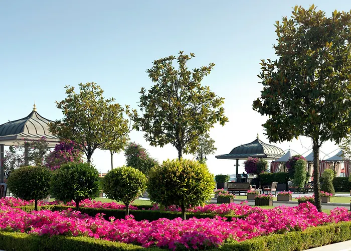 Four Seasons At The Bosphorus 5*