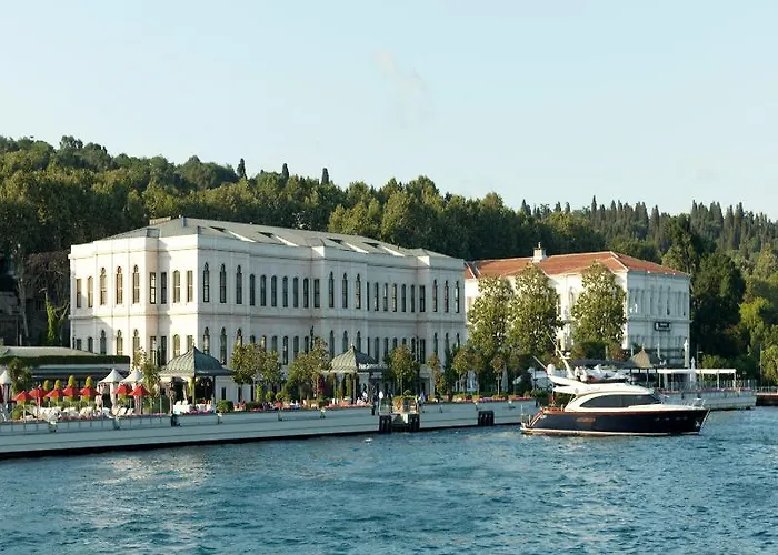 Four Seasons At The Bosphorus Hotel Istanbul