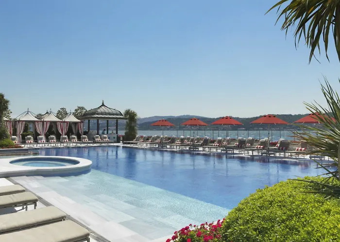 Four Seasons At The Bosphorus Hotel Istanbul