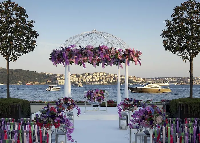 Four Seasons At The Bosphorus