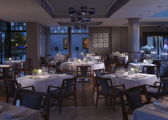 Four Seasons At The Bosphorus